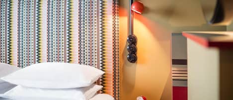 Kostenlose Minibar, Zimmersafe, Schreibtisch, schallisolierte Zimmer