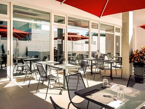 Lunch and dinner served, Moroccan cuisine