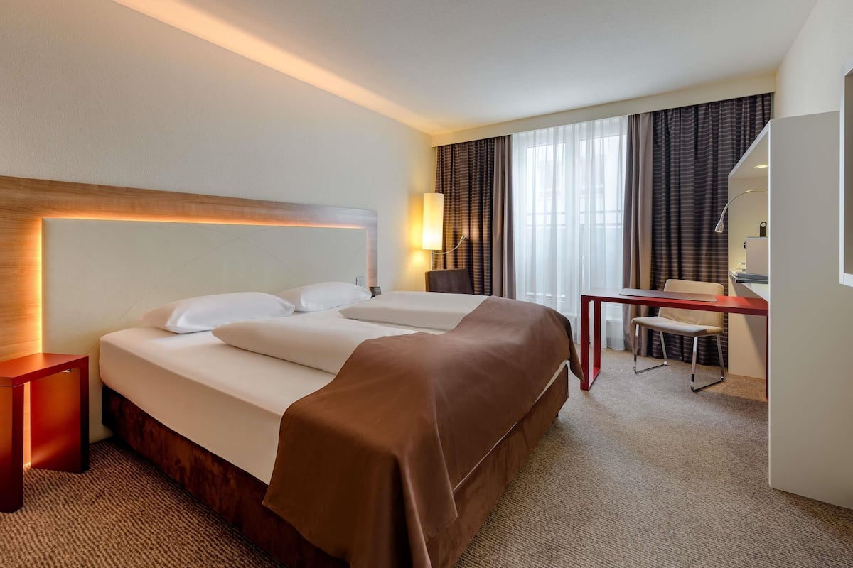 In-room safe, desk, laptop workspace, blackout drapes