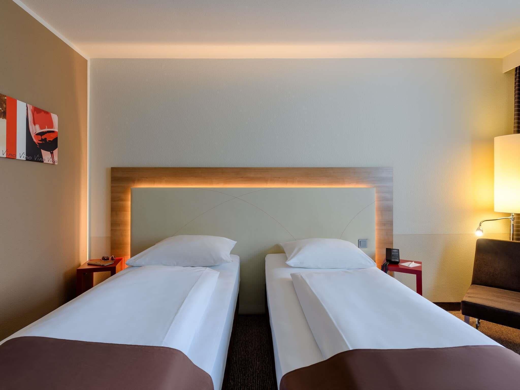 Standard Room, 2 Single Beds