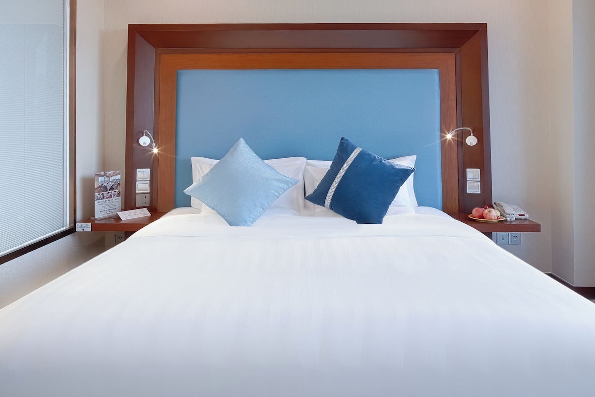 1 quarto, roupas de cama premium, edredons de pluma, frigobar