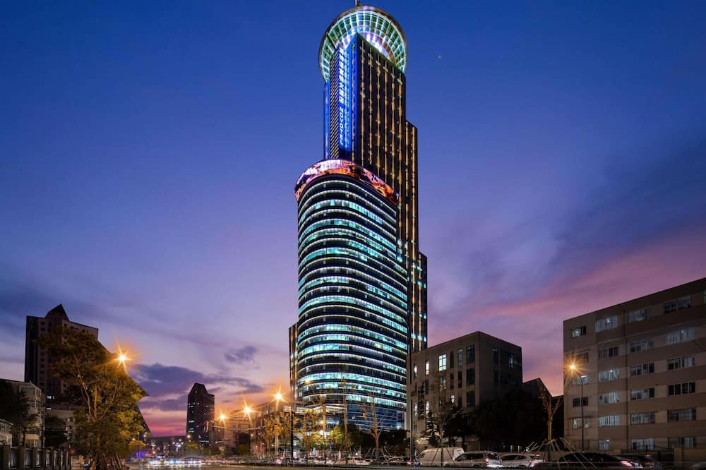 Novotel Shanghai Atlantis