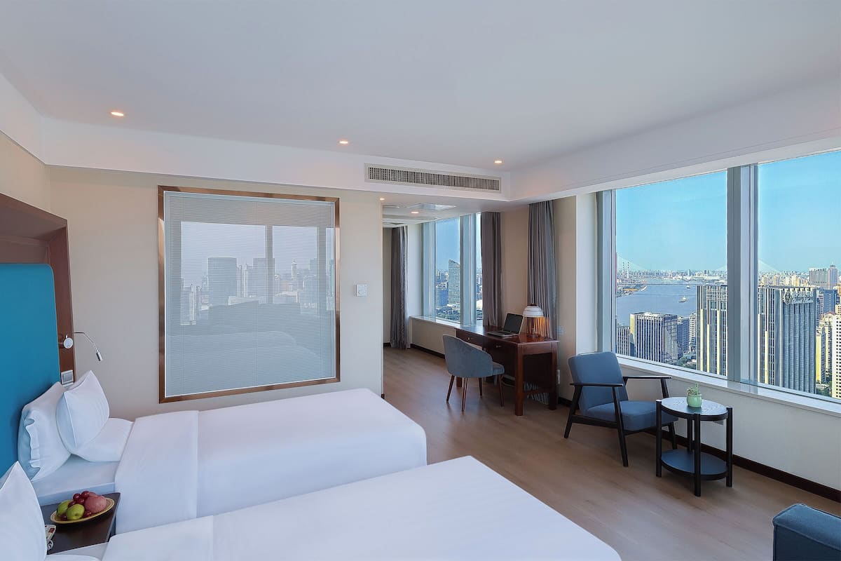 Habitación superior, 2 camas individuales | 1 habitación, ropa de cama de alta calidad, edredón y minibar