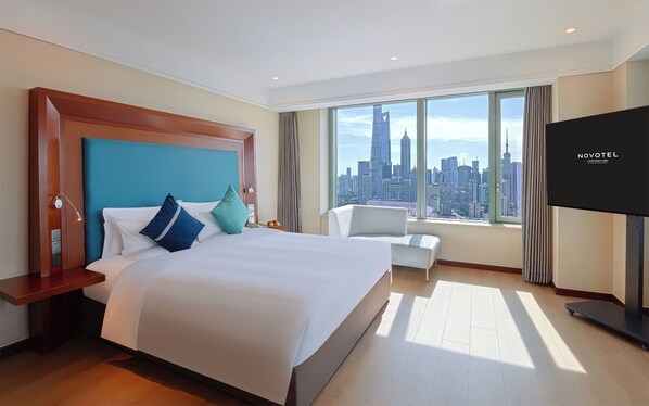 Superior King room-Huangpu River View,High Floor