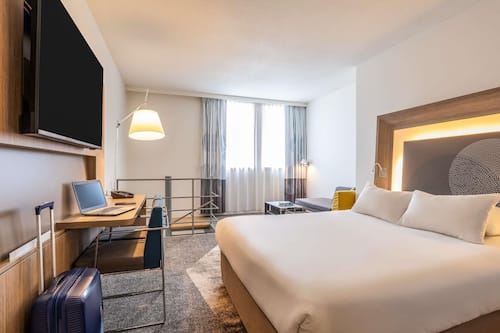 Allergikerbettwaren, Minibar (mit einigen kostenlosen Artikeln)