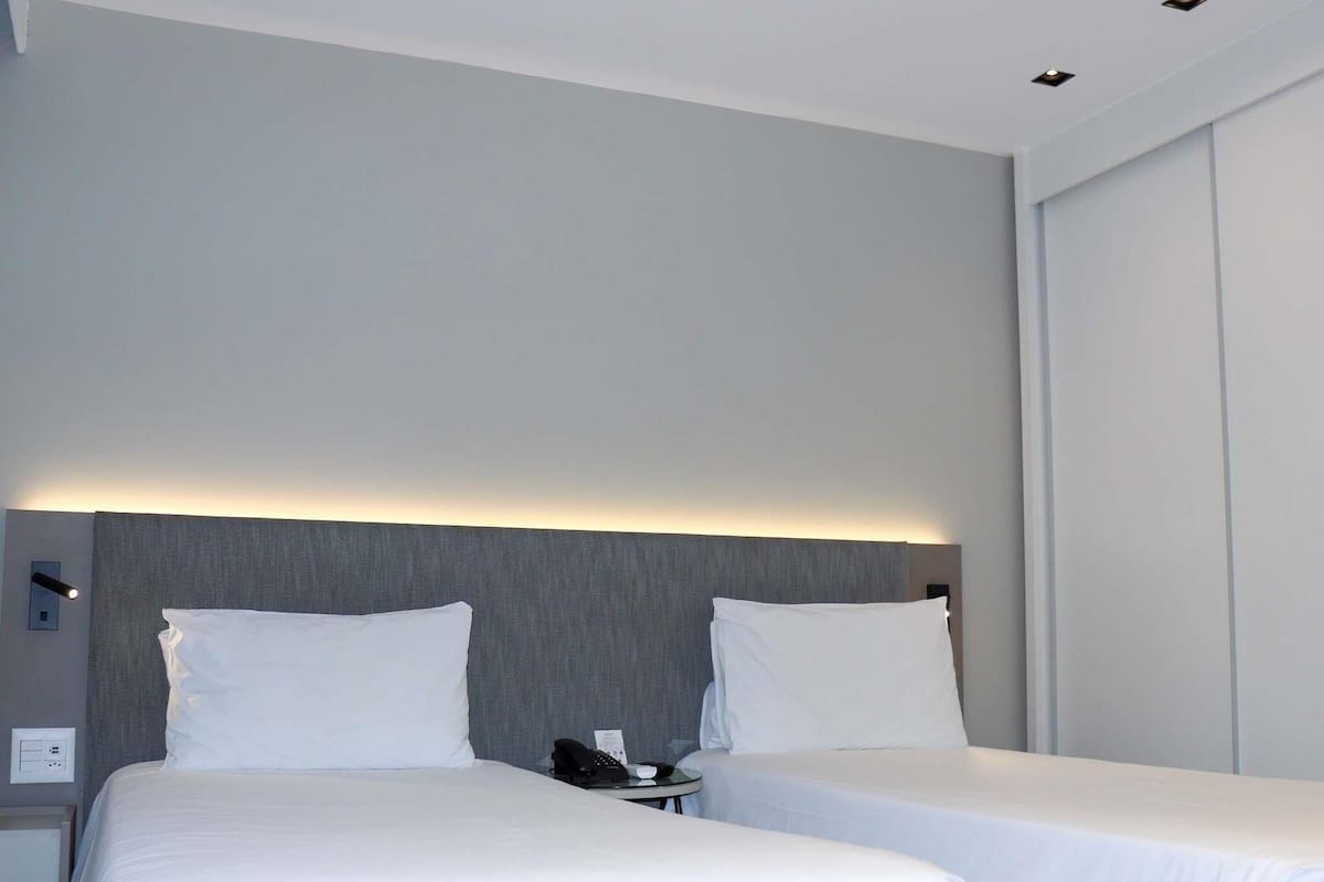Chambre Deluxe, 2 lits jumeaux | 1 chambre, literie hypoallergénique, minibar