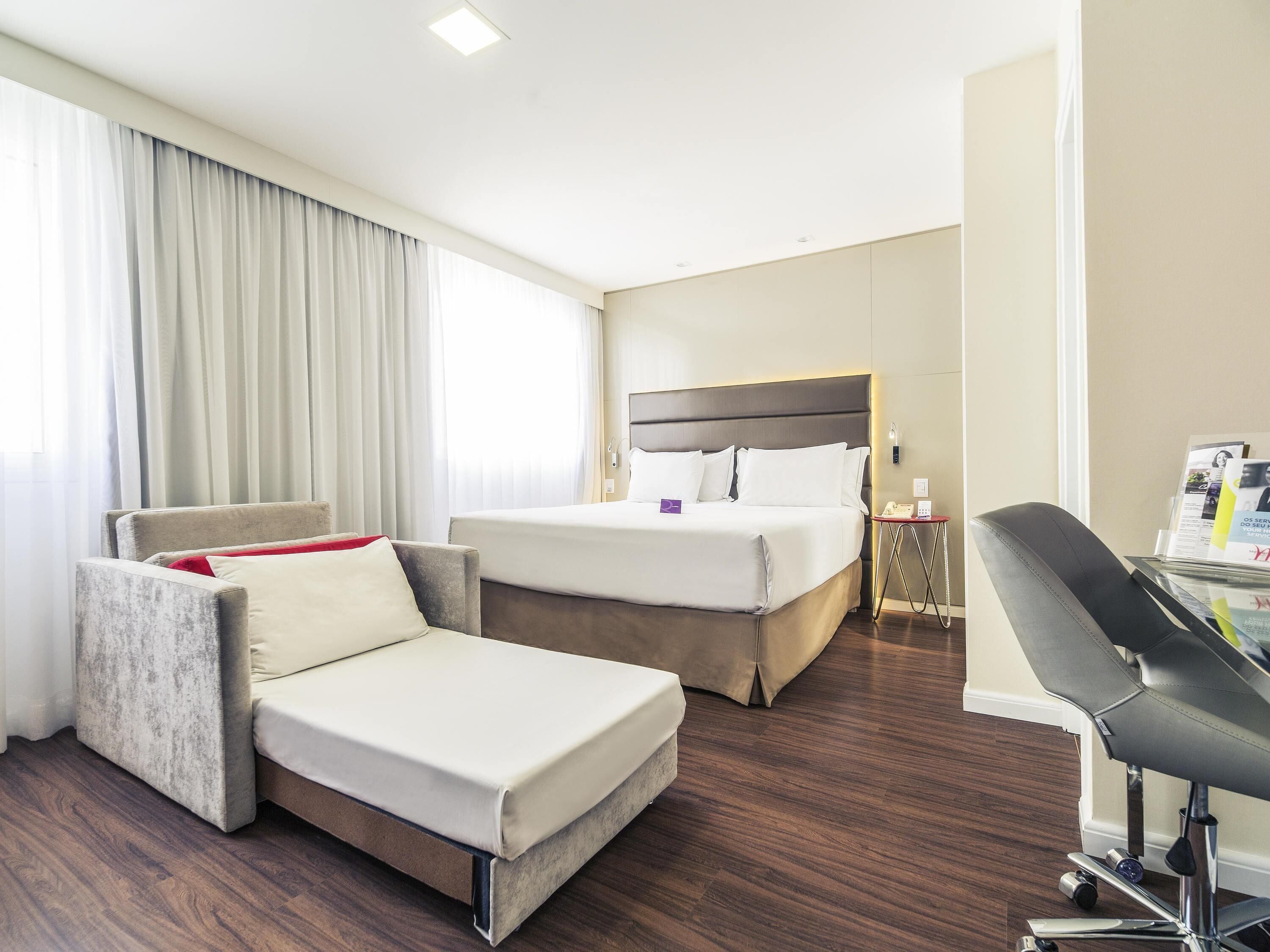 Superior Apartment, 1 King Bed with Sofa bed, City View | 1 bedroom, hypo-allergenic bedding, minibar, in-room safe