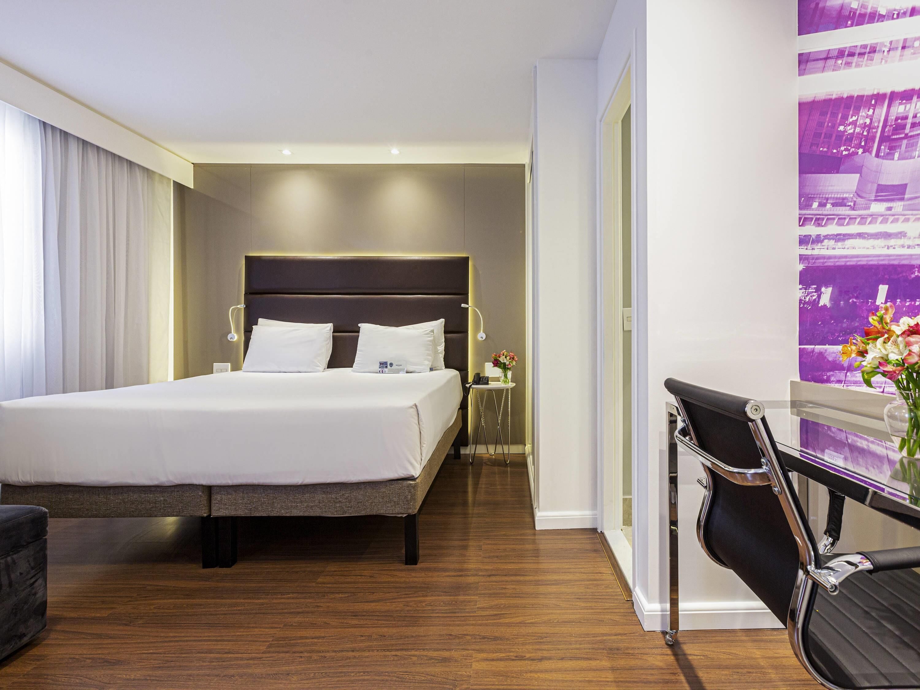 Standard Apartment, 1 Queen Bed | 1 bedroom, hypo-allergenic bedding, minibar, in-room safe