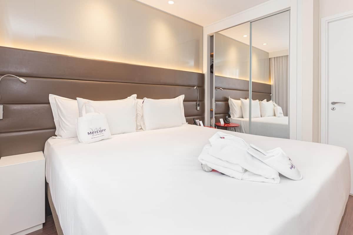 Privilege, Apartment, 1 King Bed