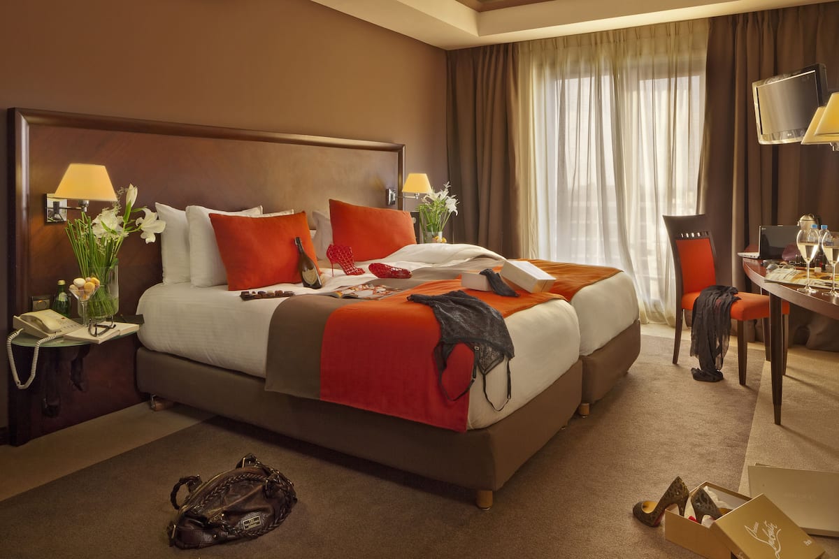 superior room, 2 single beds | egyptian cotton sheets, premium bedding, pillow-top beds, minibar