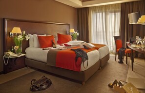 Chambre Supérieure, 2 lits une place | Draps en coton égyptien, literie de qualité supérieure, surmatelas