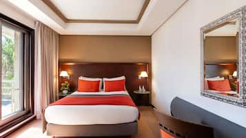 Chambre Double Deluxe, 1 lit double | Draps en coton égyptien, literie de qualité supérieure, surmatelas