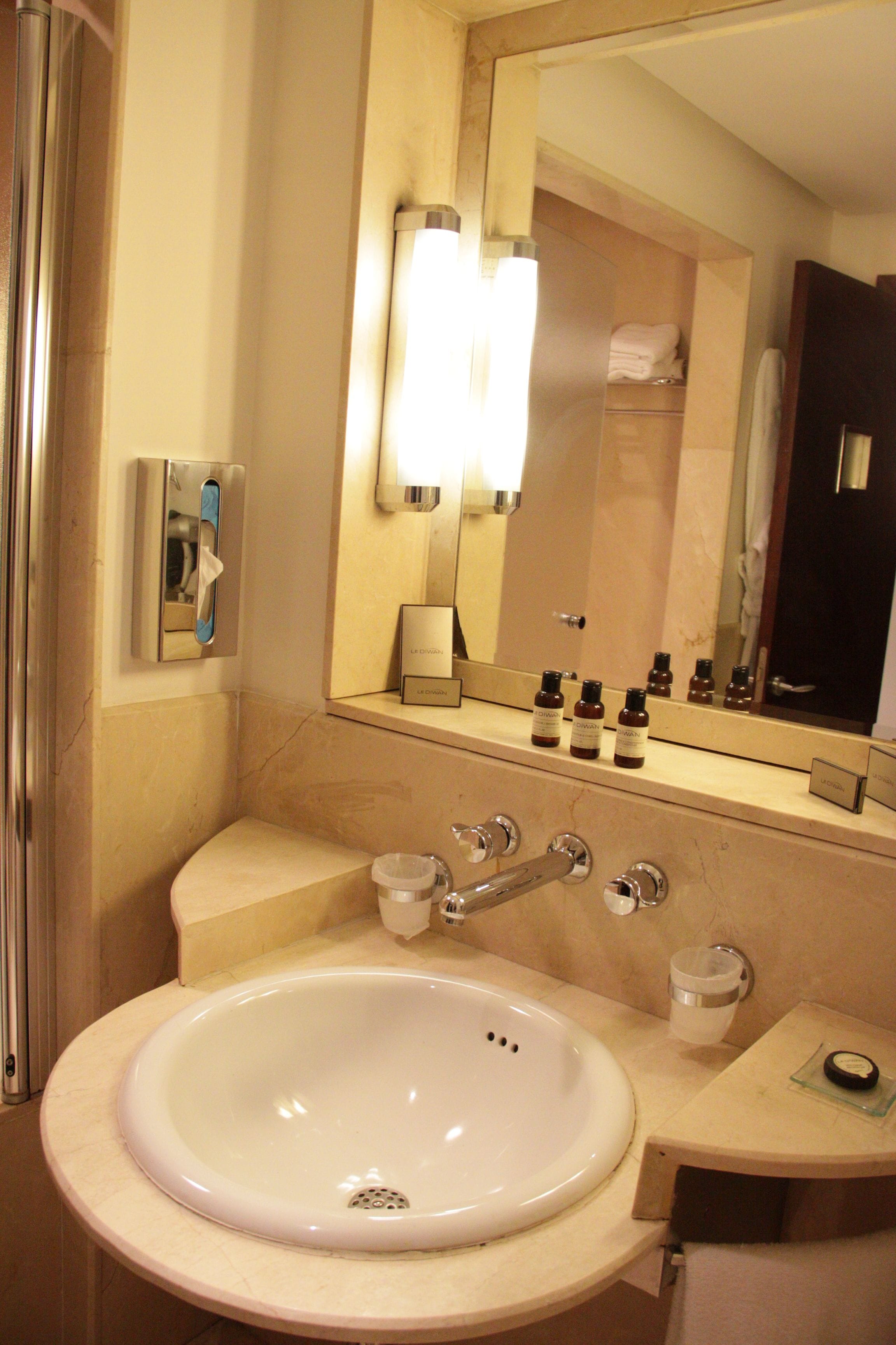 deluxe double room, 1 double bed | bathroom sink