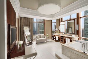 Presidential Suite | Bathroom | Separate bathtub and shower, deep-soaking bathtub, rainfall showerhead