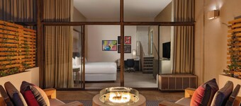 Hotel Dena, Pasadena Los Angeles, a Tribute Portfolio Hotel