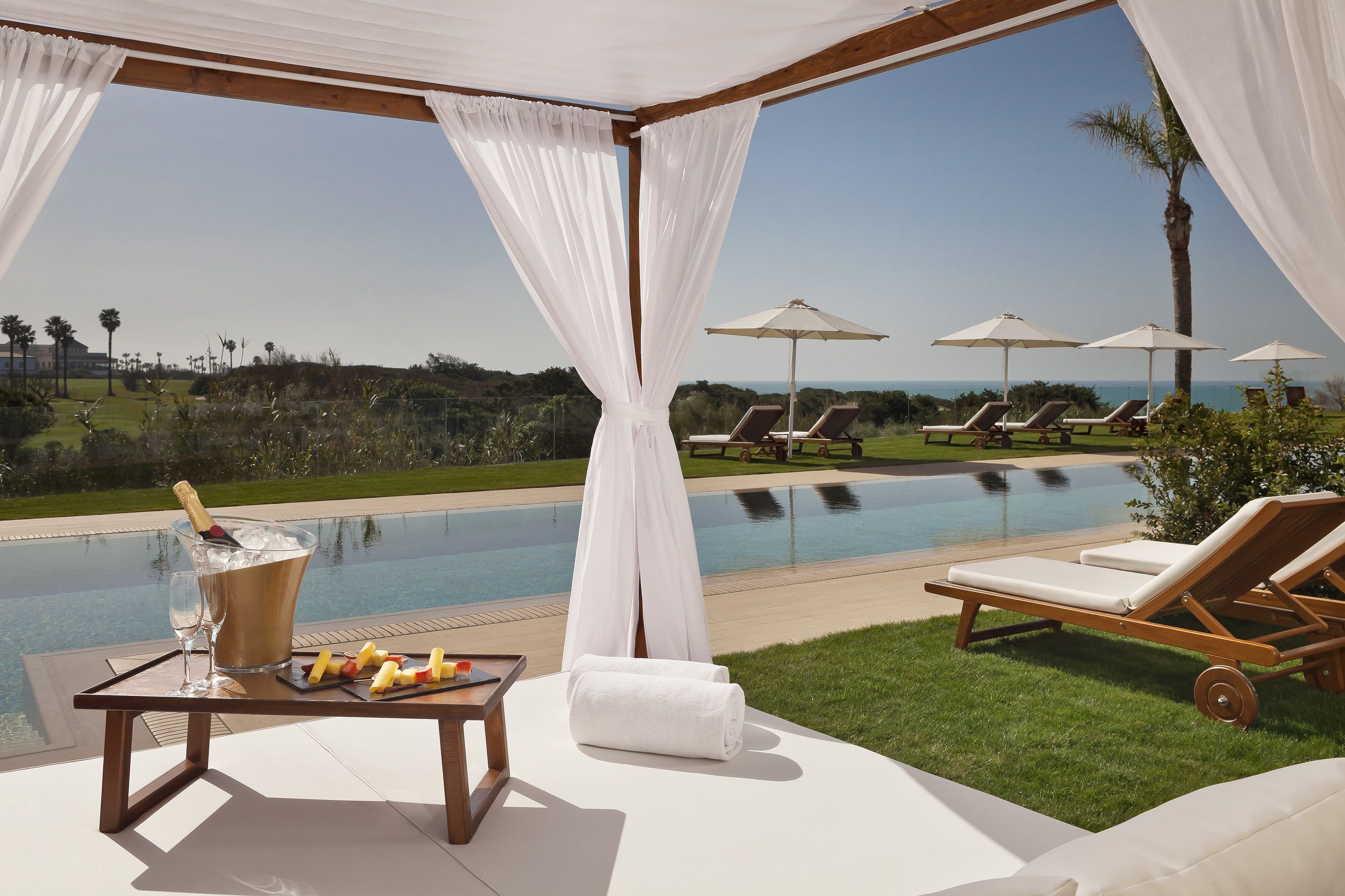 red level pool access | terrace/patio