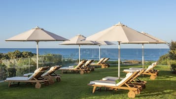 Indoor pool, 2 outdoor pools, pool umbrellas, sun loungers