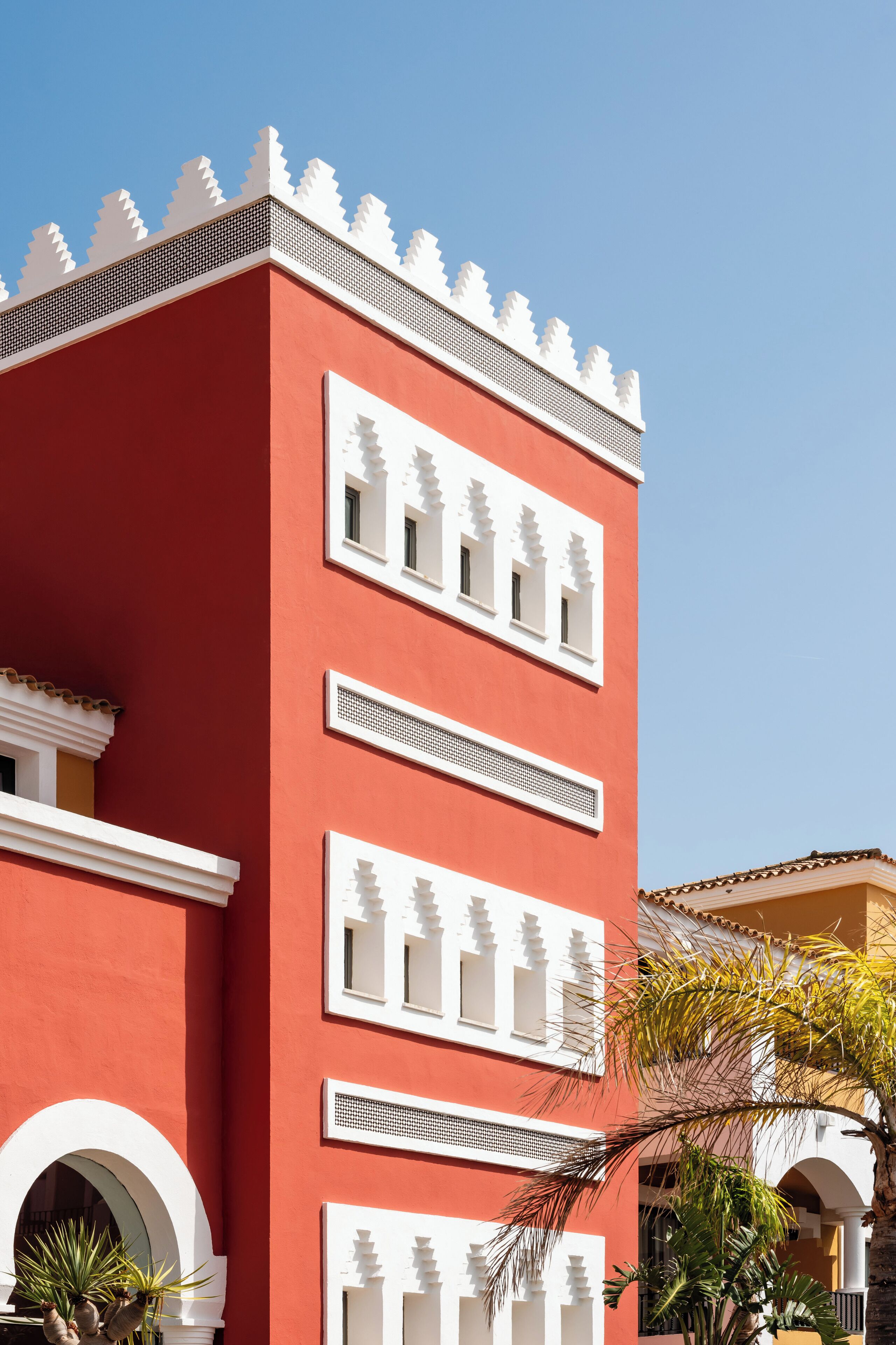 واجهة المنشأة
