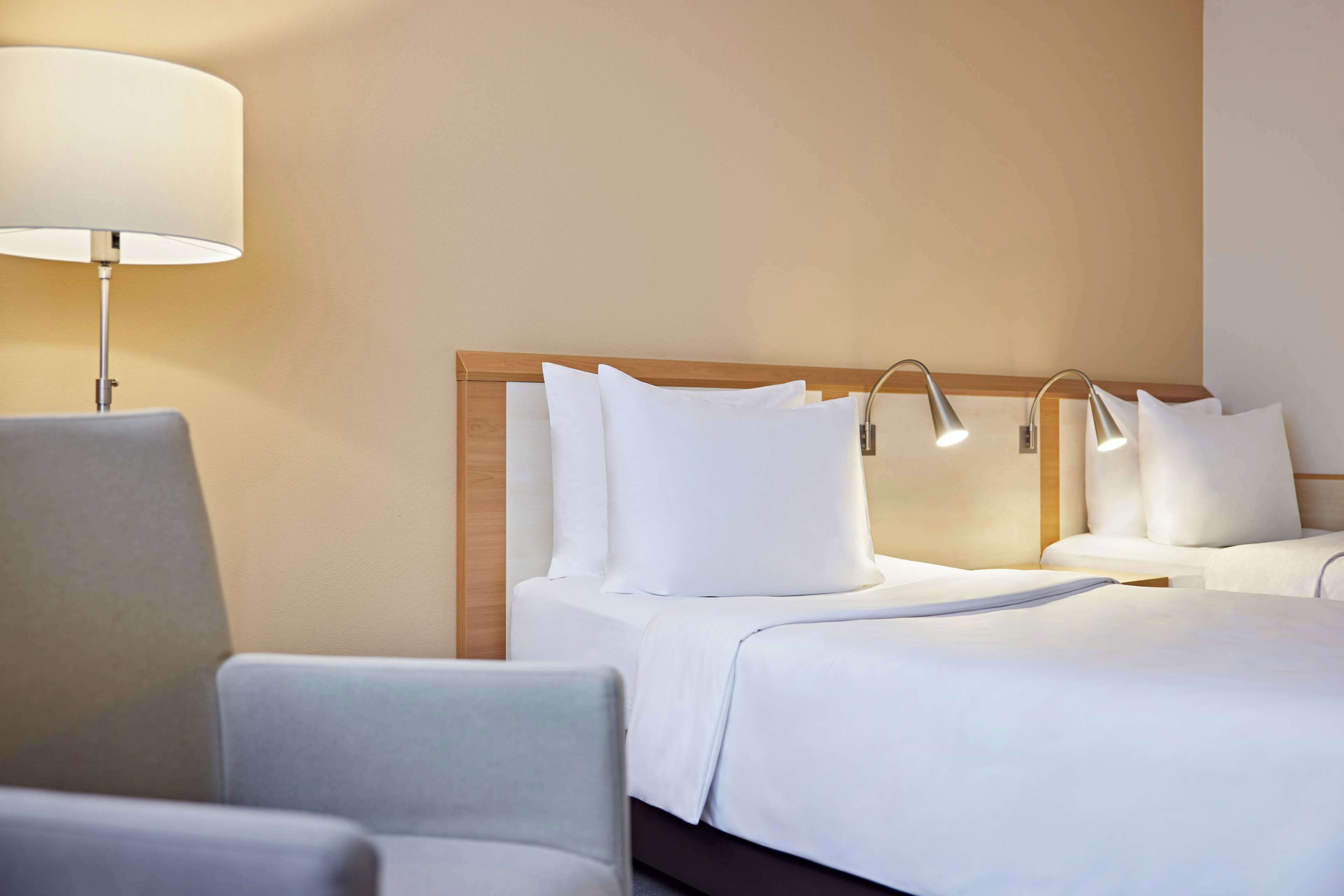 room, 2 single beds | hypo-allergenic bedding, pillow-top beds, minibar, in-room safe