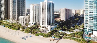 DoubleTree Resort & Spa by Hilton Ocean Point-N. Miami Beach