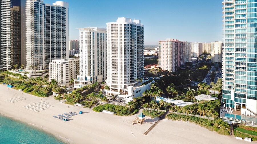 DoubleTree Resort & Spa by Hilton Ocean Point-N. Miami Beach