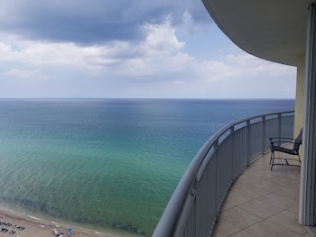 Hotel room view looking out at DoubleTree Resort & Spa by Hilton Ocean Point-N. Miami Beach