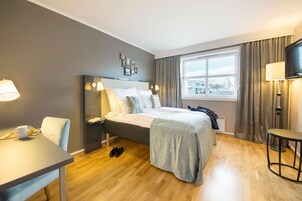 Desk, blackout drapes, free cribs/infant beds, free WiFi