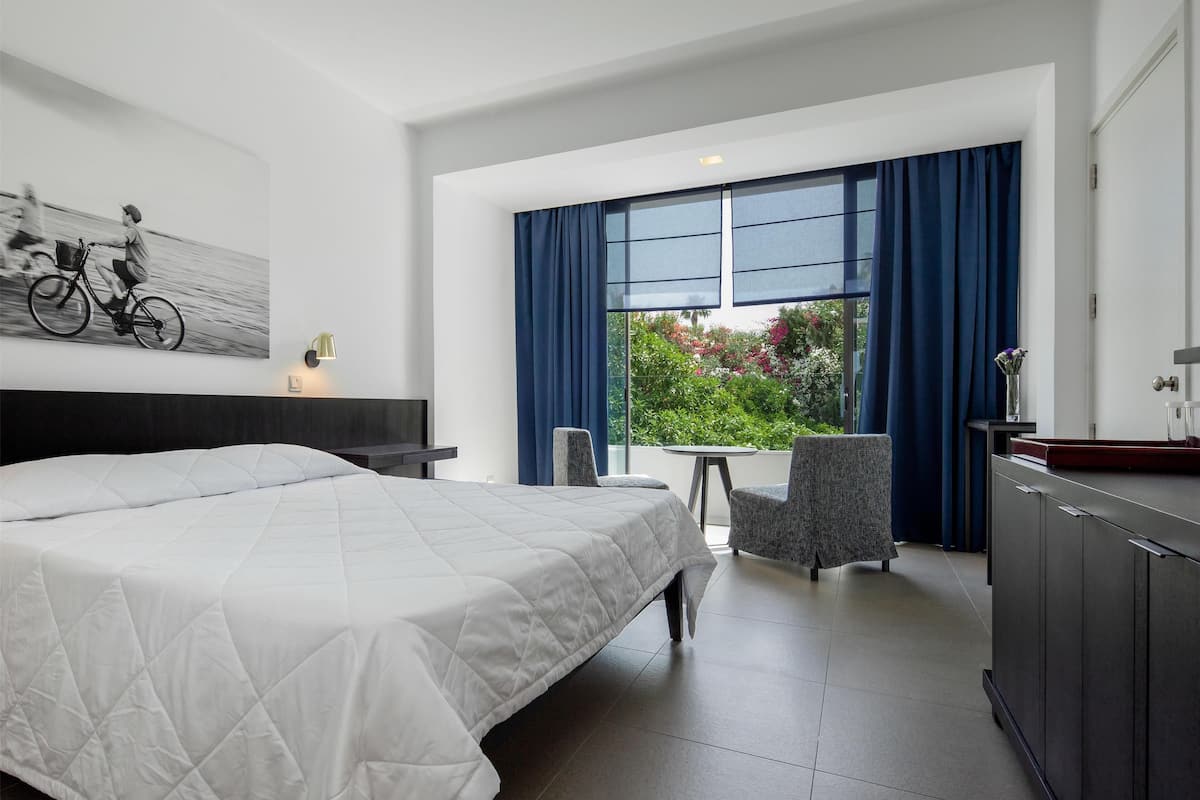 Standaard kamer | 1 slaapkamer, luxe beddengoed, een minibar, een kluis op de kamer