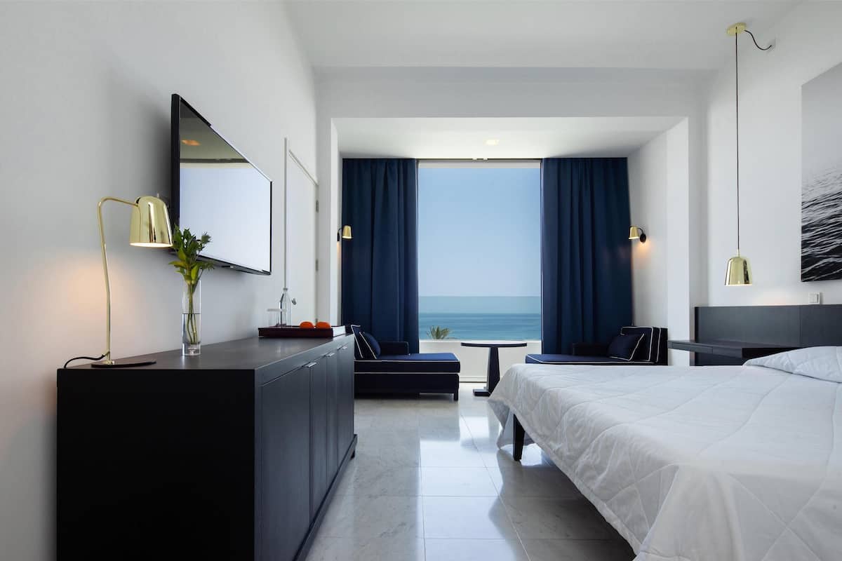 Superior Sea View room | Premium bedding, minibar, in-room safe, blackout drapes