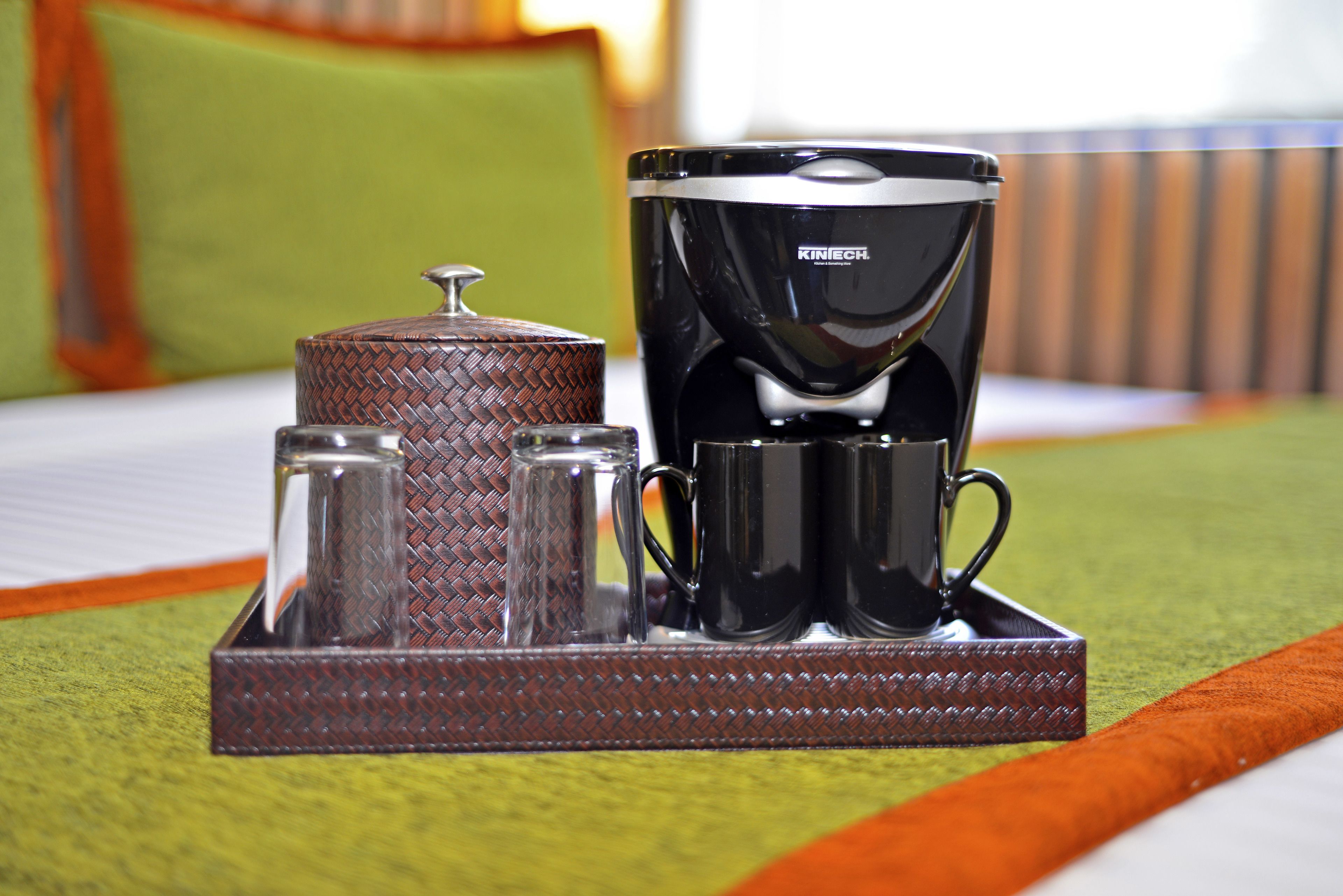 in-room safe, individually decorated, desk, laptop workspace