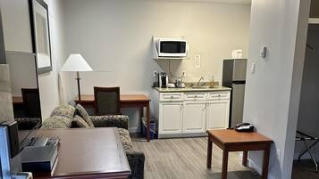 Business Room, 1 Katil Raja (King), Non Smoking | Wi-fi percuma, cadar katil