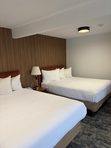 Travelodge by Wyndham Langley
