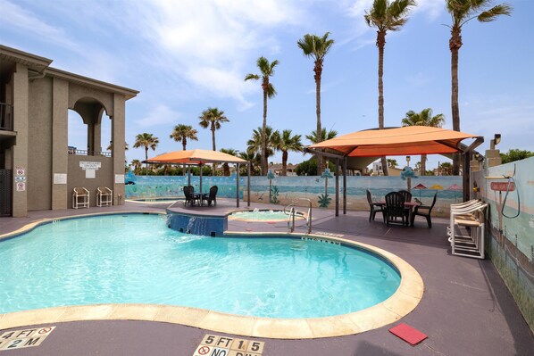 Outdoor pool, sun loungers