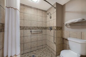Desk, laptop workspace, iron/ironing board, free WiFi - Rodeway Inn Charlotte Airport Area (Charlotte)