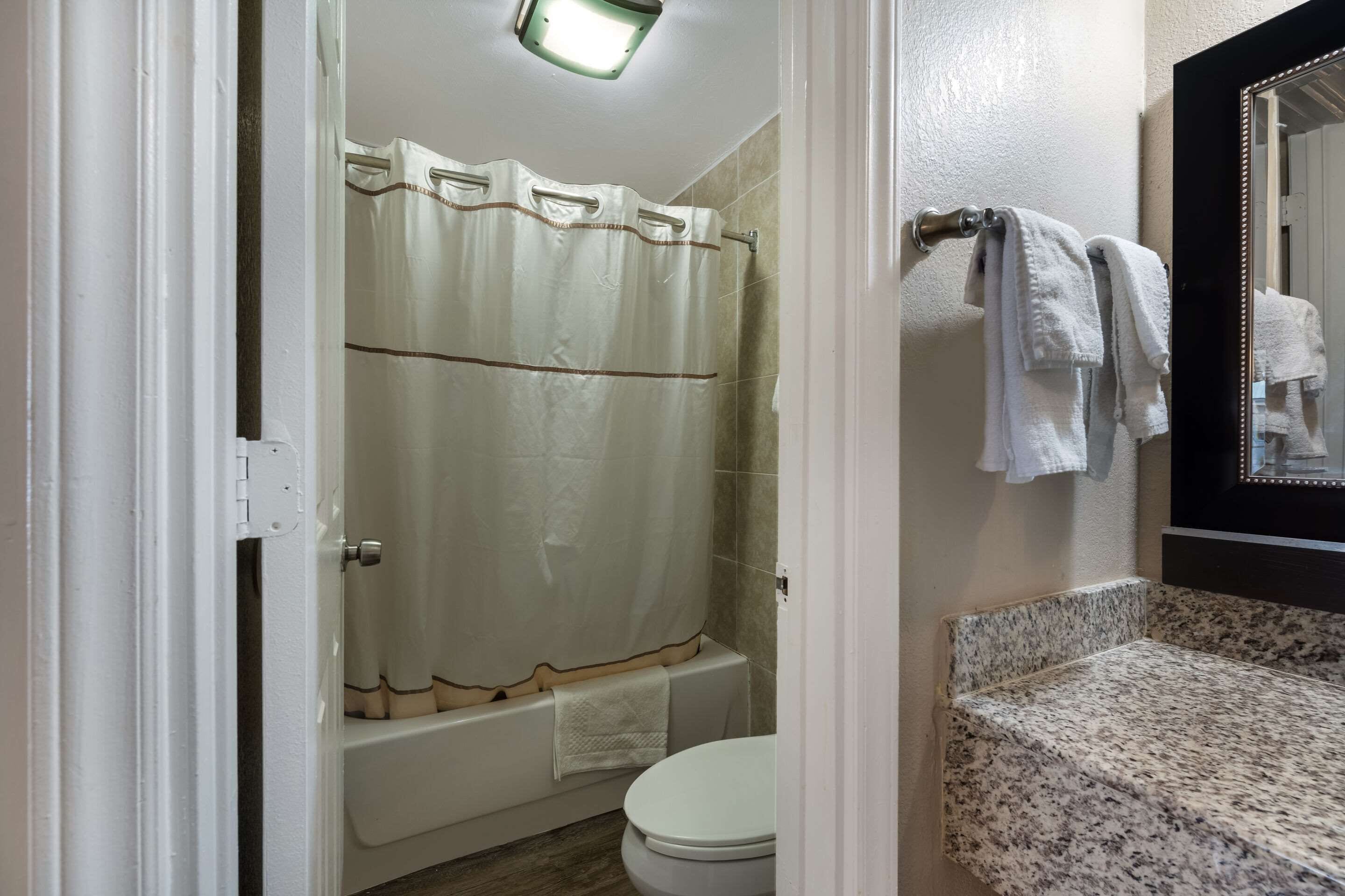 desk, laptop workspace, iron/ironing board, free wifi