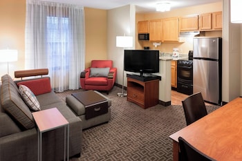 TownePlace Suites by Marriott Dallas Las Colinas