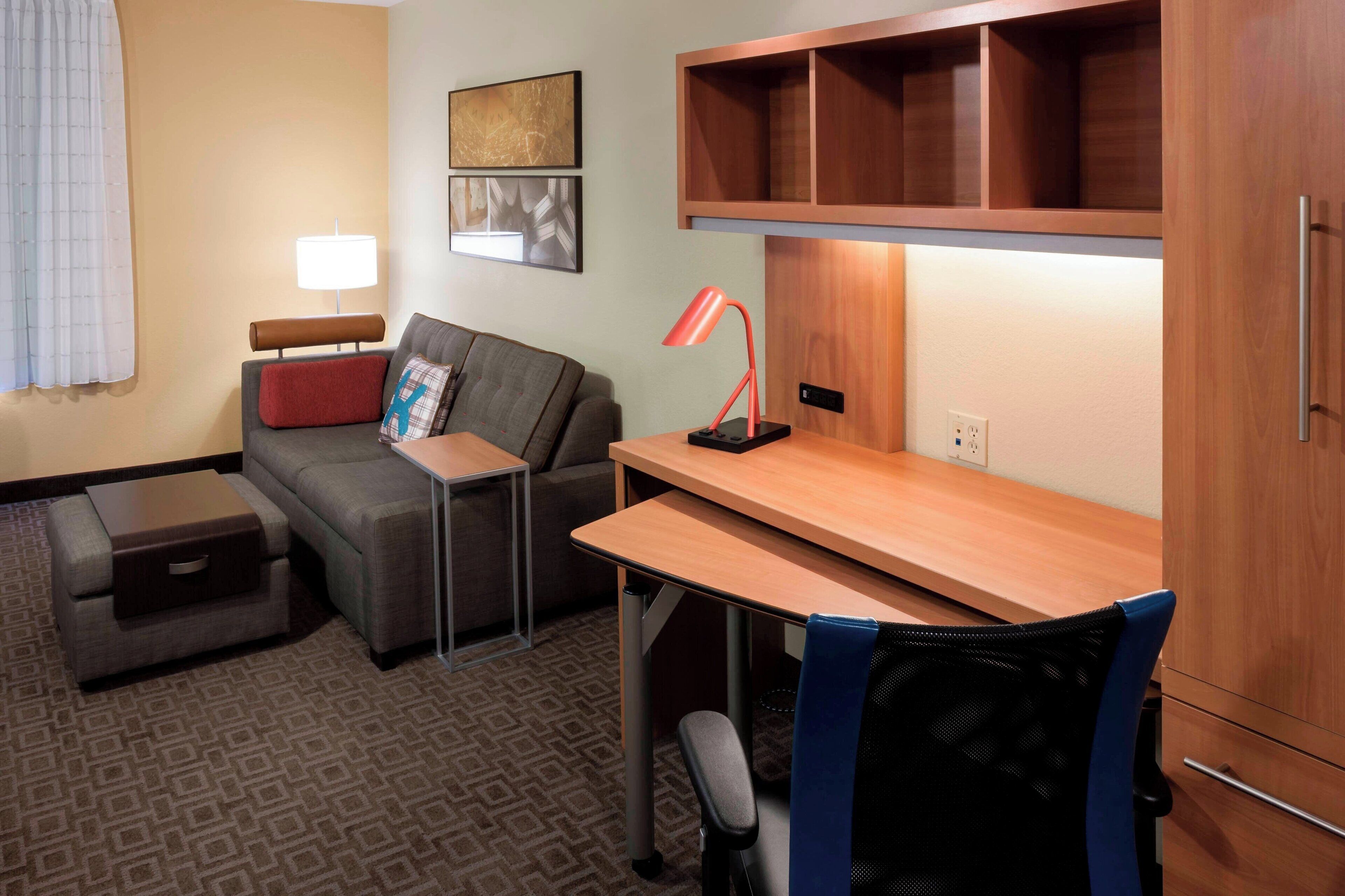 studio, 1 queen bed with sofa bed | living area | 50-inch lcd tv with satellite channels, tv