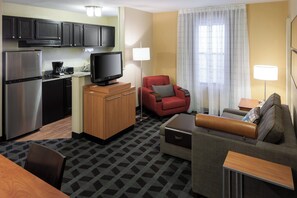 32-inch flat-screen TV with cable channels, TV