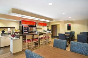 Restaurant - Amian Residence (Houston)