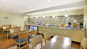 Free continental breakfast