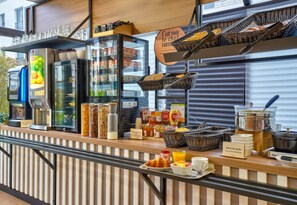 Daily buffet breakfast for a fee