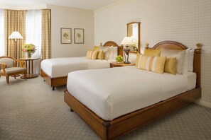 Premium bedding, minibar, in-room safe, desk - Orchard Hotel (San Francisco)
