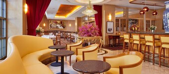 Orchard Hotel