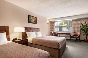Desk, laptop workspace, blackout drapes, iron/ironing board - Travelodge by Wyndham Swift Current (Swift Current)