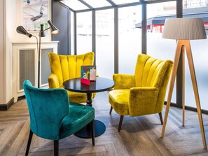 Bar (on property) - ibis Styles Paris 15 Lecourbe (Paris)