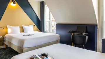 Cortinas blackout, quartos à prova de som, ferros/tábuas de passar roupa