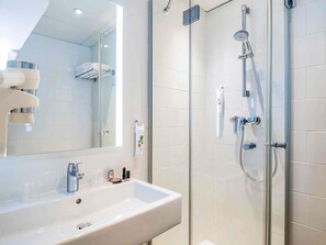 Cortinas opacas y sistema de insonorización