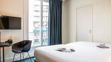 Chambre Standard, 2 lits une place | Rideaux occultants, chambres insonorisées, fer et planche à repasser