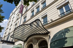 واجهة المنشأة