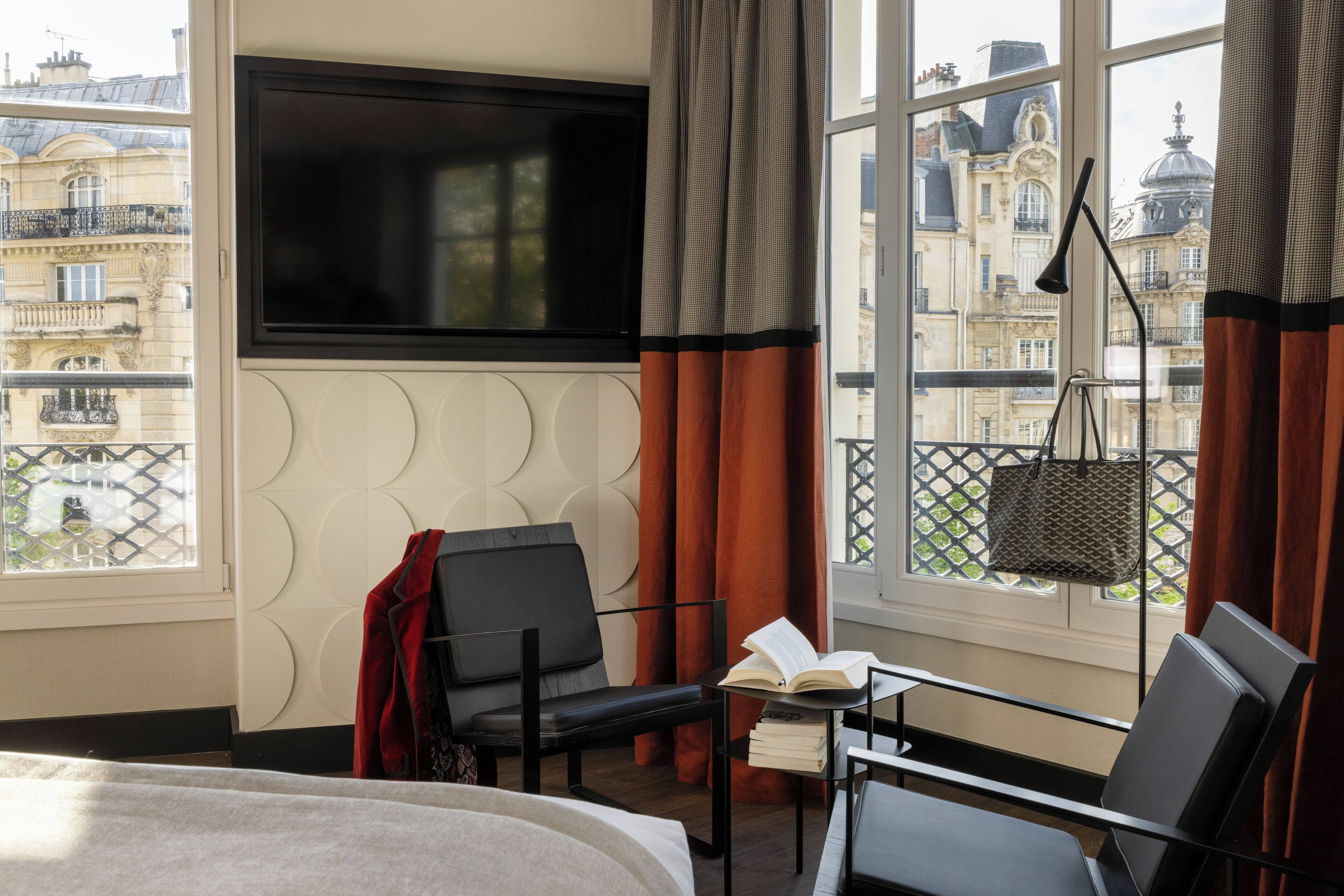 Junior Suite | Living area